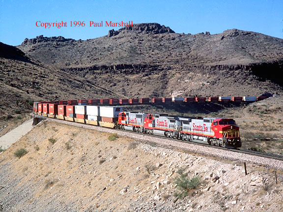 Dash 9 at Kingman Canyon Oct 1996